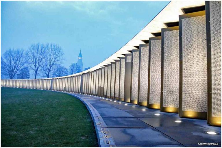 L’anneau de la Mémoire le mémorial de Notre Dame de Lorette Nord